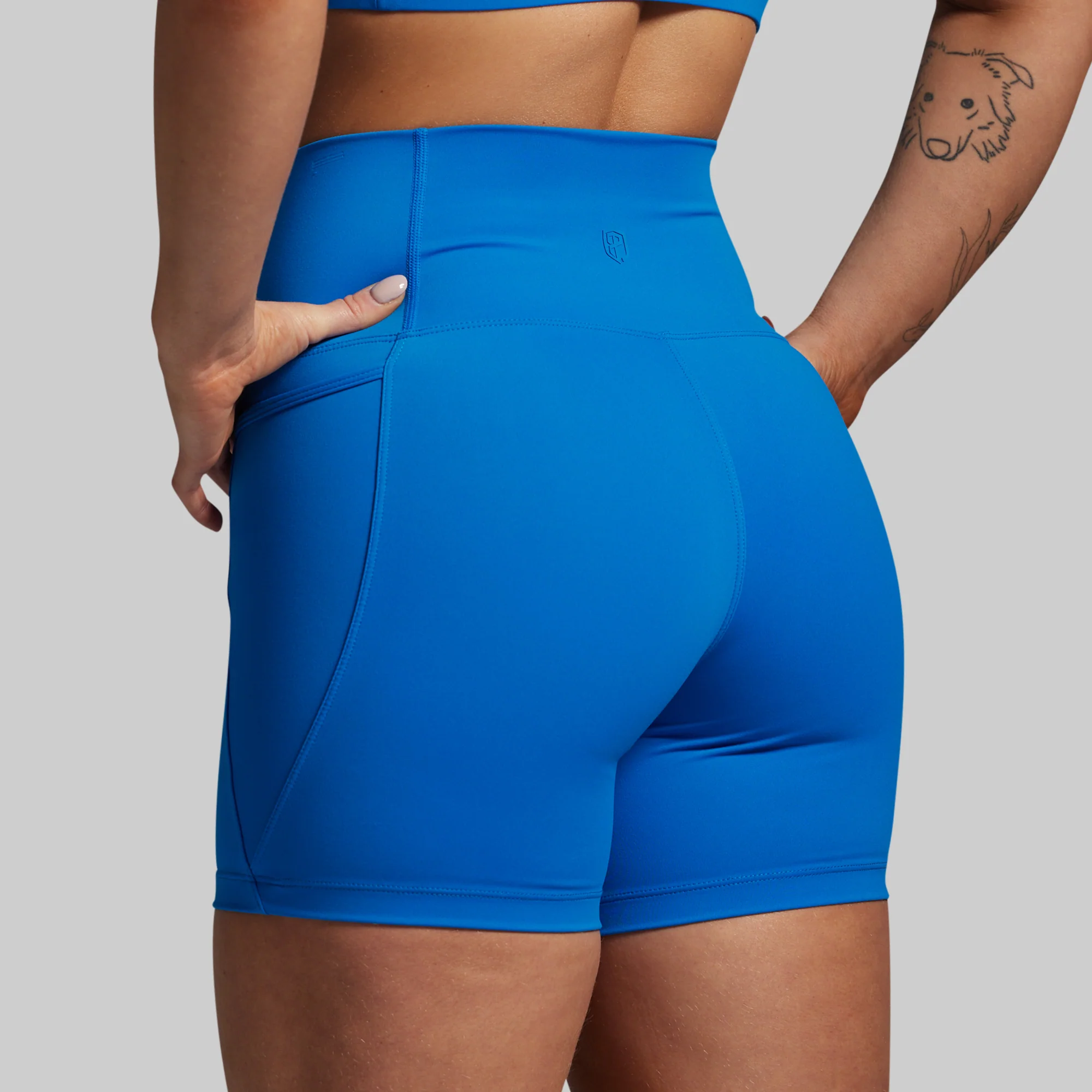 Eccentric Short (Electric) - Image 2