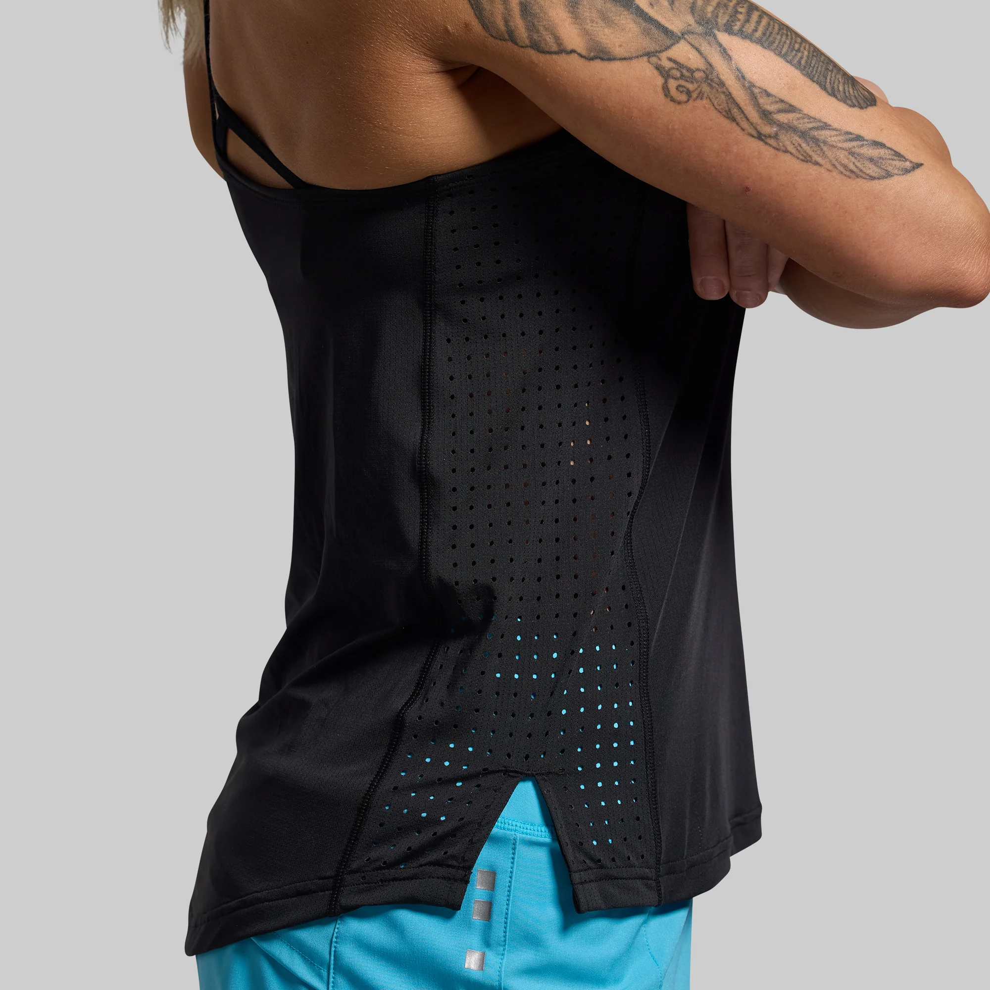 Women's Endurance Tank (Black) - Image 4