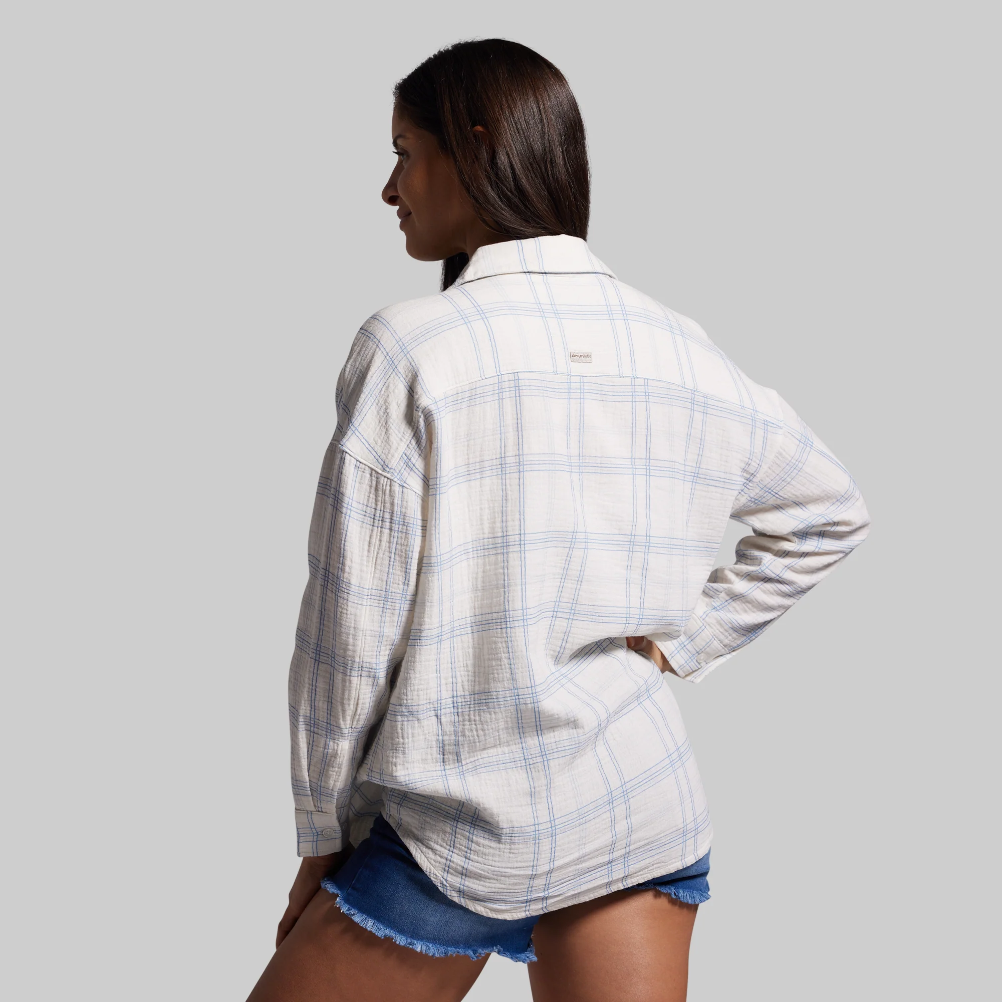 Women's Oversized Summer Plaid (Sunwashed Pearl) - Image 3