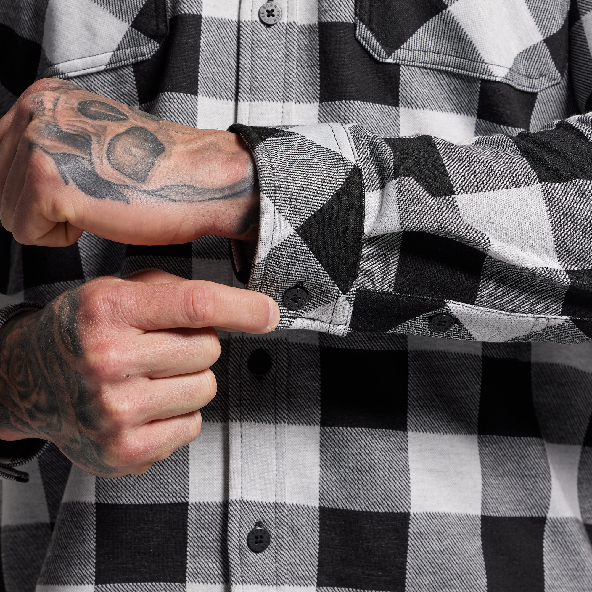 Woodsman Stretchy Flannel (White/Black) - Image 6